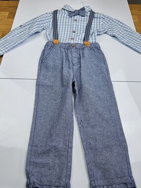 Little Lad Light Blue Dress Pants with Navy Suspenders and Bow Tie Size 3T NWOT